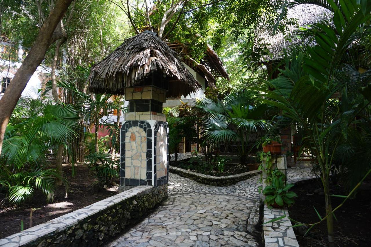 Mangga Lodge Бира Экстерьер фото
