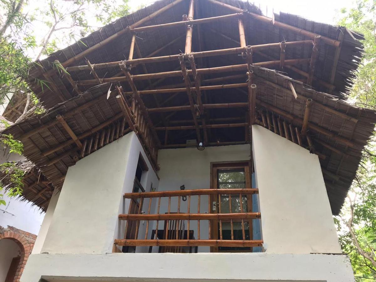Mangga Lodge Бира Экстерьер фото